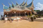 Wonderful Wat Pa Phu Kon — Photos 7